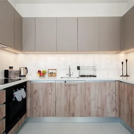 Alicia * Παραλίμνι